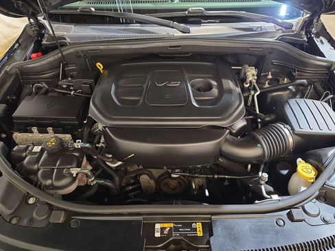 Used 2021 Jeep Grand Cherokee Laredo AWD/4WD image 17