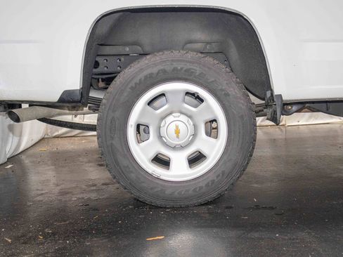 Used 2022 Chevrolet Colorado W/T w/ WT Convenience Package image 7