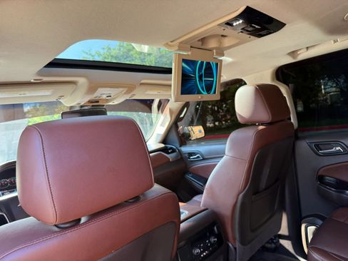 Used 2016 Chevrolet Tahoe LTZ AWD/4WD image 12