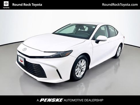 Certified 2025 Toyota Camry LE FWD image 1
