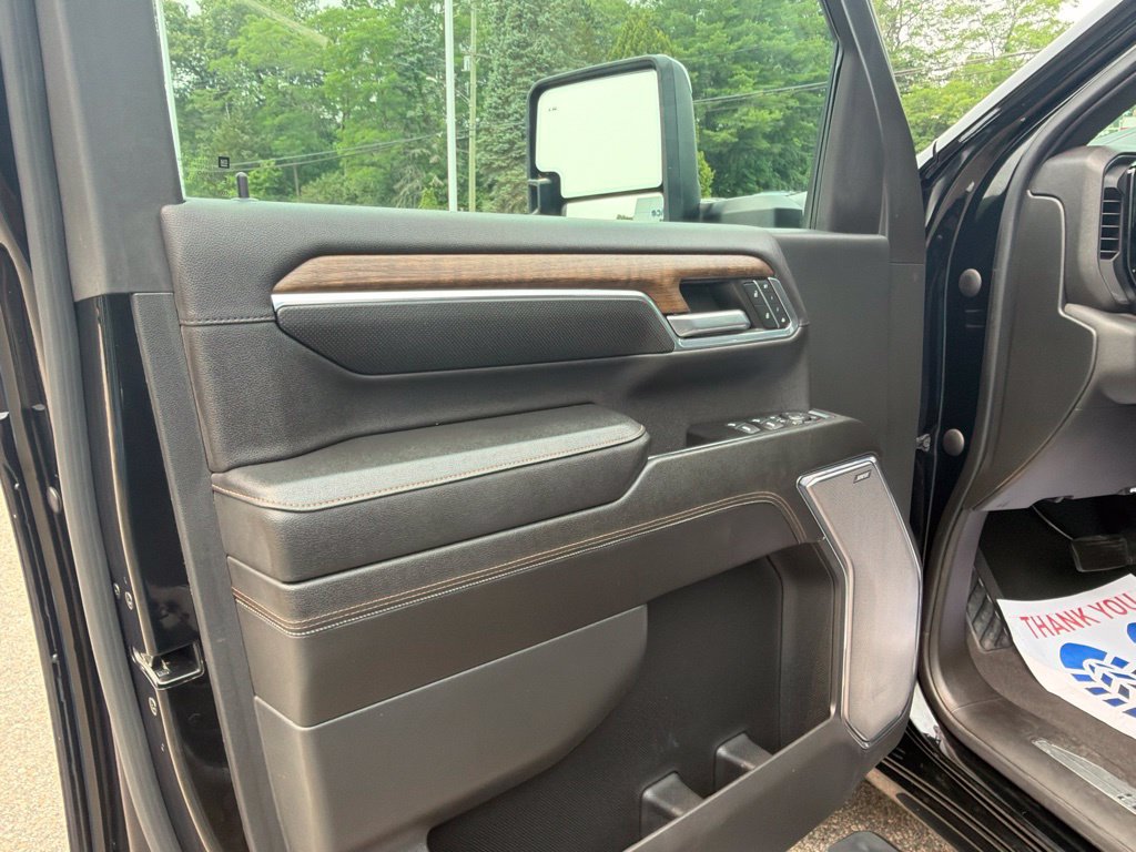 Certified 2024 Chevrolet Silverado 2500 High Country w/ Z71 Off-Road Package AWD/4WD image 33