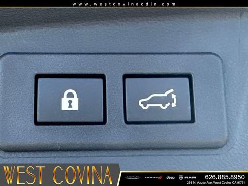 Used 2025 Subaru Outback Limited w/ Popular Package #2 AWD/4WD image 17
