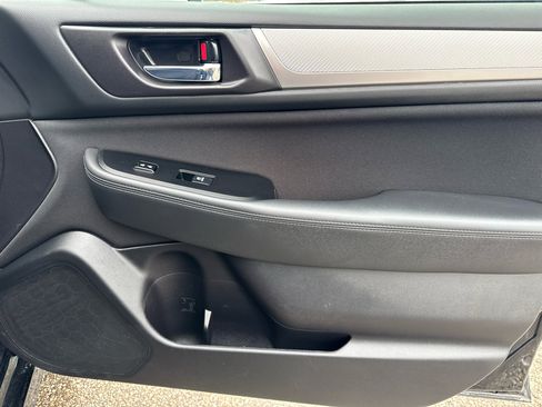 Used 2016 Subaru Legacy 2.5i Premium image 19