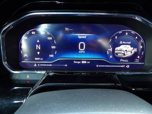 Certified 2025 Chevrolet Silverado 1500 LT AWD/4WD image 17