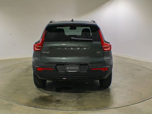 New 2026 Volvo XC40 B5 Ultra w/ Climate Package AWD/4WD image 4