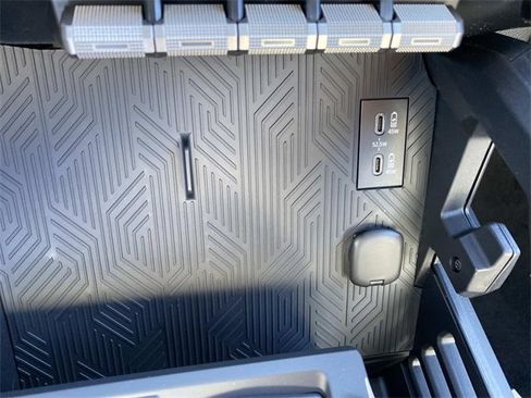 New 2025 Toyota Tacoma TRD Off-Road image 11