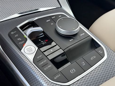 Used 2026 BMW 440i xDrive Convertible w/ Premium Package image 39