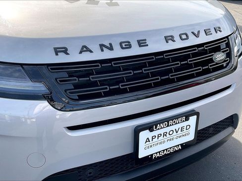 Used 2025 Land Rover Range Rover Evoque S image 29