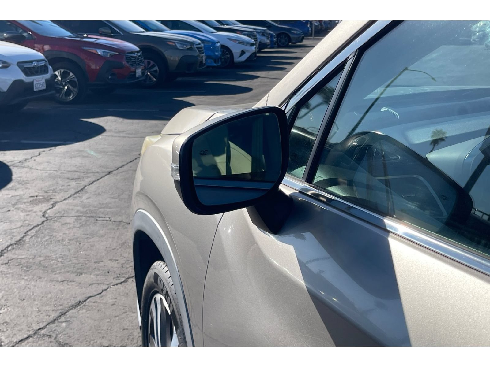 Used 2019 Subaru Ascent Limited w/ Popular Package #3 AWD/4WD image 9