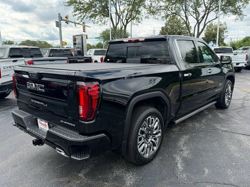 Certified 2026 GMC Sierra 1500 Denali Ultimate AWD/4WD image 9
