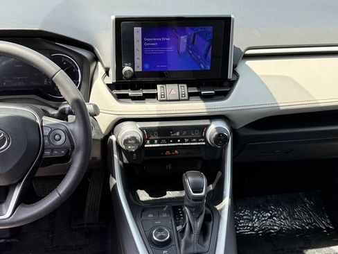 Certified 2023 Toyota RAV4 XLE Premium AWD/4WD image 16
