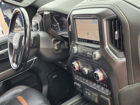 Used 2021 GMC Sierra 2500 AT4 w/ AT4 Premium Plus Package image 25