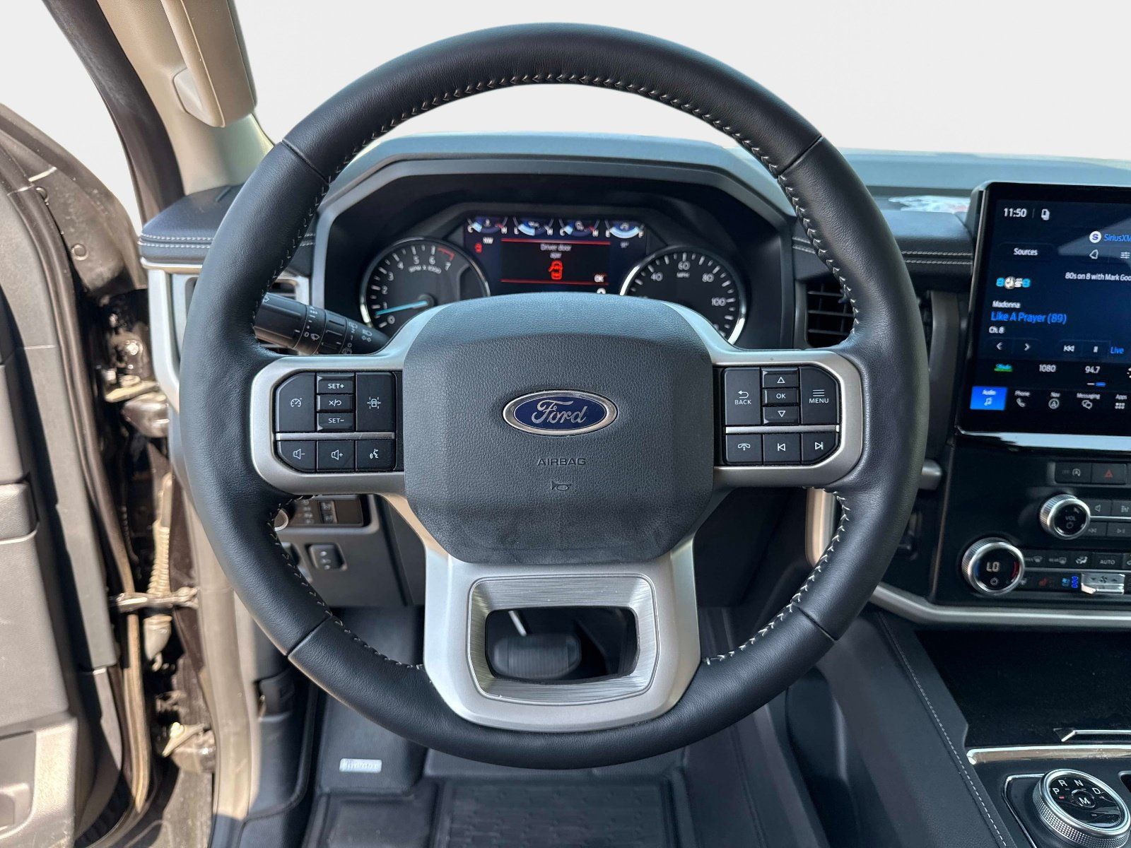 Used 2024 Ford Expedition Max XLT AWD/4WD image 28