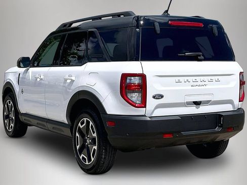 Used 2024 Ford Bronco Sport Outer Banks w/ Tech Package AWD/4WD image 4