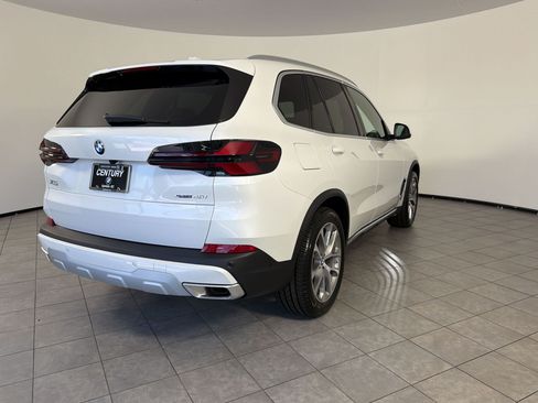 New 2026 BMW X5 sDrive40i w/ Climate Comfort Package RWD image 9