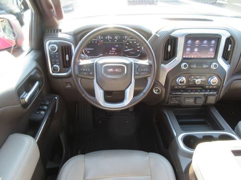 Certified 2022 GMC Sierra 1500 SLT w/ SLT Premium Package AWD/4WD image 17