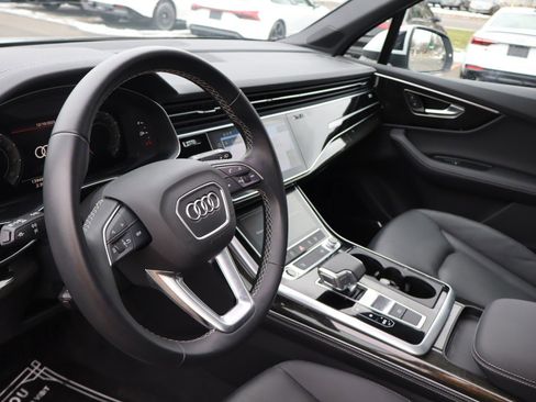 Used 2025 Audi Q7 3.0T Premium Plus w/ Premium Plus Package image 9