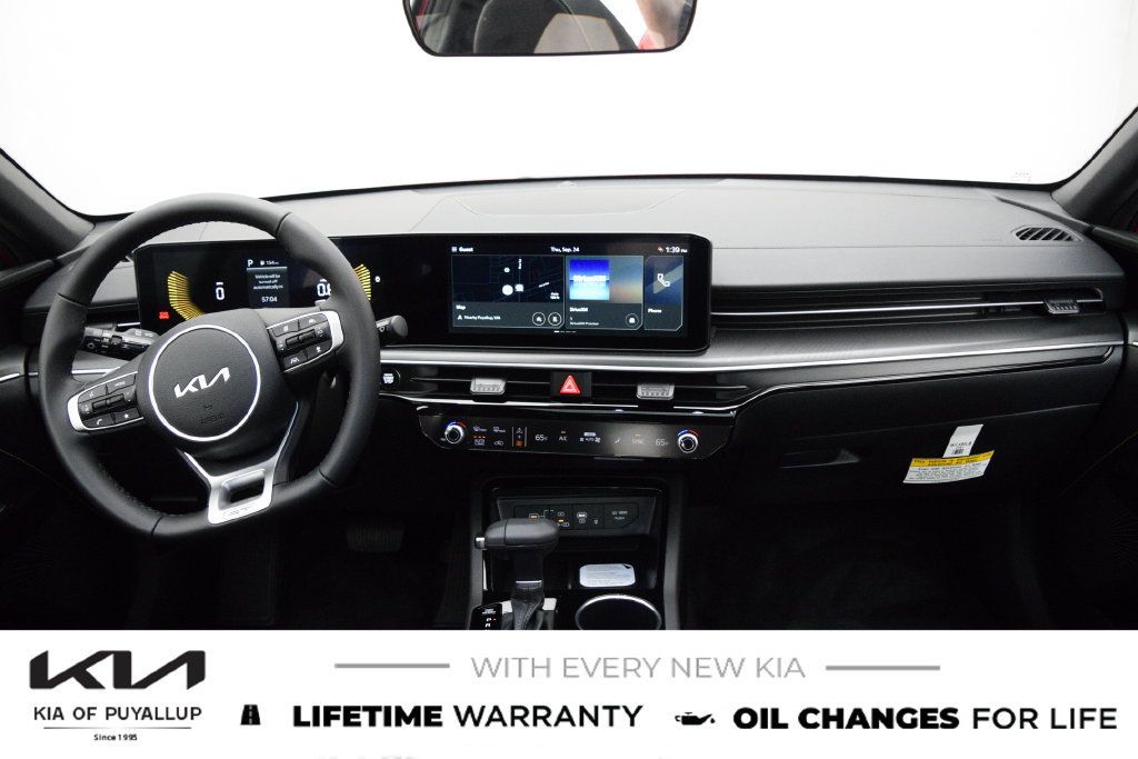New 2027 Kia K5 GT FWD image 18