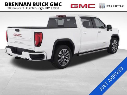 Used 2024 GMC Sierra 1500 Denali w/ Denali Reserve Package AWD/4WD image 5