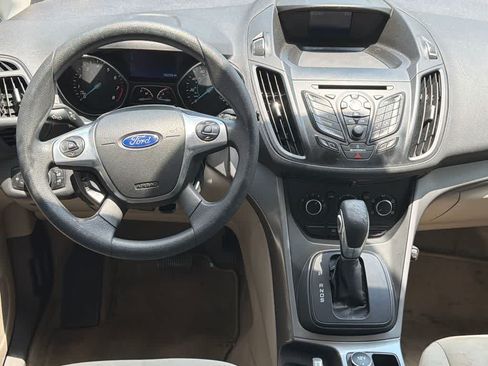 Used 2015 Ford Escape SE FWD image 12