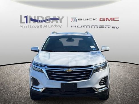Used 2023 Chevrolet Equinox Premier AWD/4WD image 6