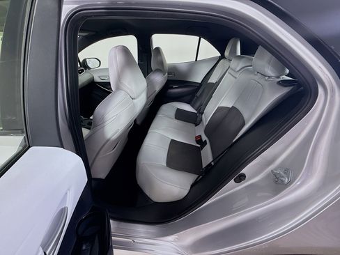 Used 2020 Toyota Corolla XSE image 25