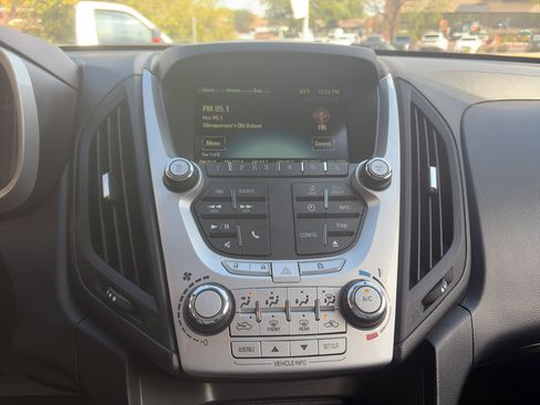 Used 2015 Chevrolet Equinox LT AWD/4WD image 14