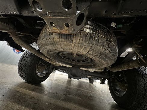 Used 2020 Chevrolet Silverado 1500 Custom Trail Boss w/ Custom Convenience Package image 38