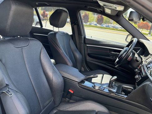 Used 2016 BMW 328i Sedan RWD image 16
