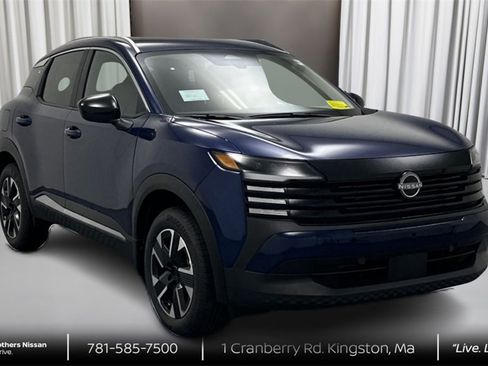 New 2026 Nissan Kicks SV image 3