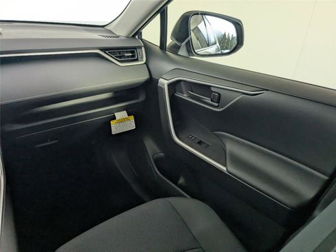 New 2025 Toyota RAV4 LE image 24
