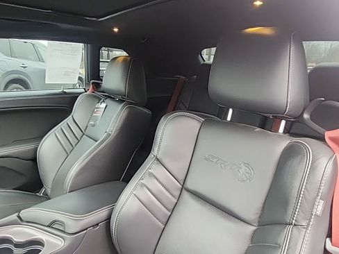 Used 2023 Dodge Challenger SRT Hellcat image 16