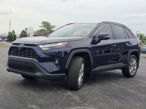 Certified 2024 Toyota RAV4 XLE Premium w/ Weather Package AWD/4WD image 13