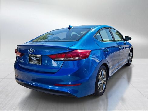 Used 2018 Hyundai Elantra SEL FWD image 3