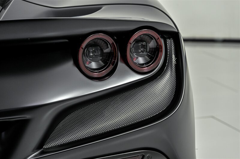 Used 2020 Ferrari F8 Tributo RWD image 14