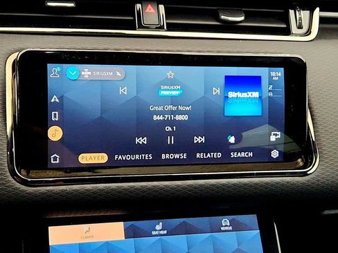 Used 2023 Land Rover Range Rover Evoque R-Dynamic S AWD/4WD image 16