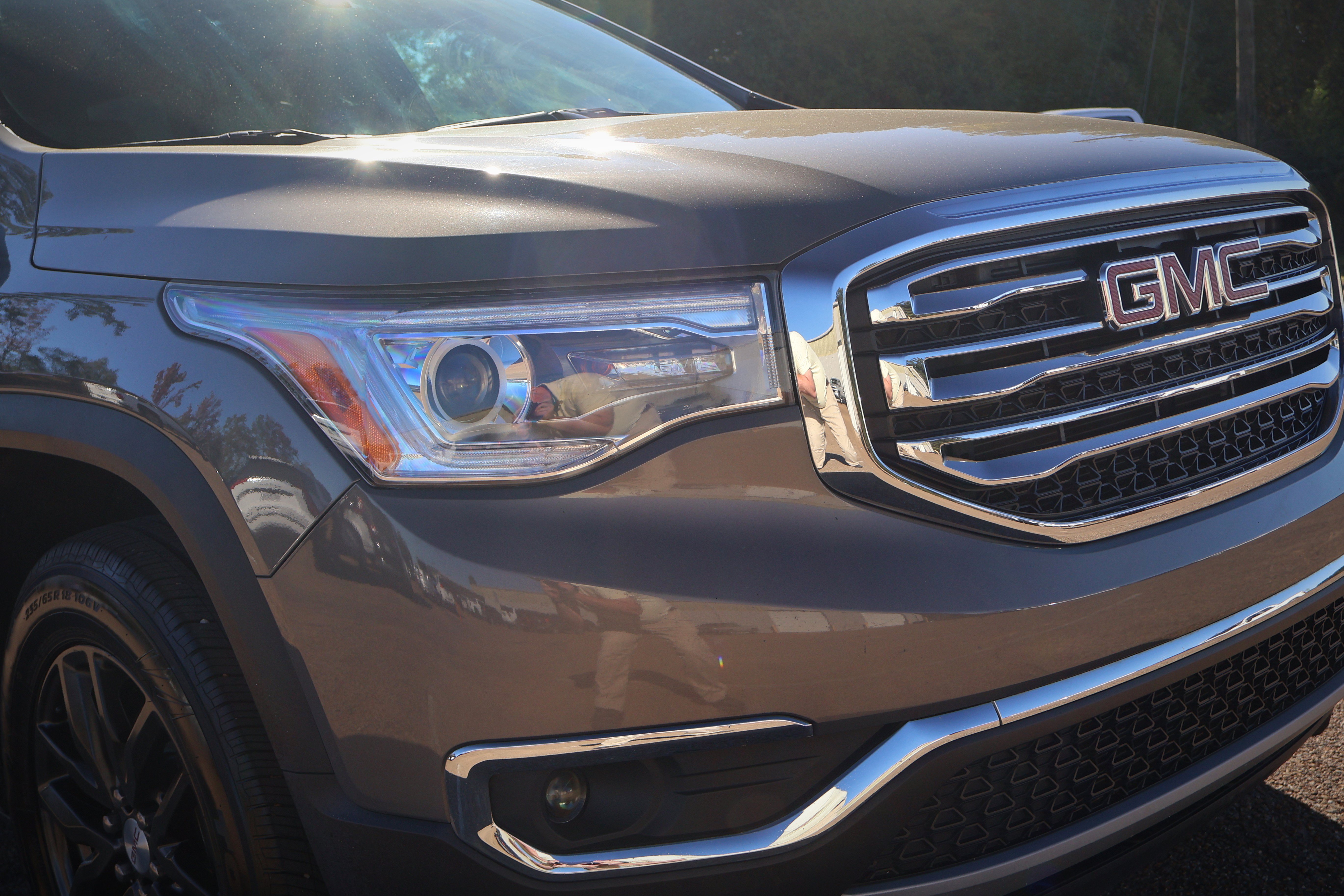 Used 2019 GMC Acadia SLT w/ LPO, Floor Liner Package FWD image 32
