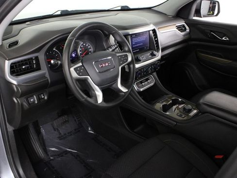 Used 2022 GMC Acadia SLE w/ Driver Convenience Package FWD image 19