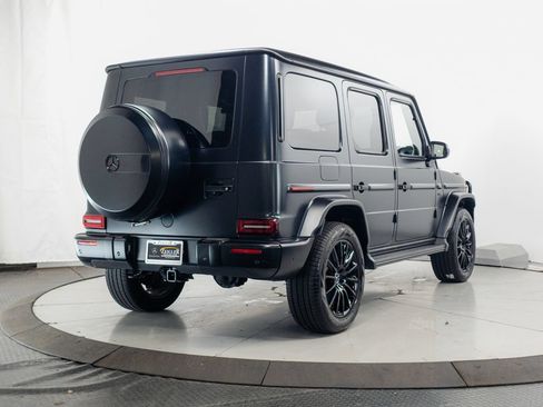 Used 2024 Mercedes-Benz G 550 w/ Exclusive Interior Package image 31