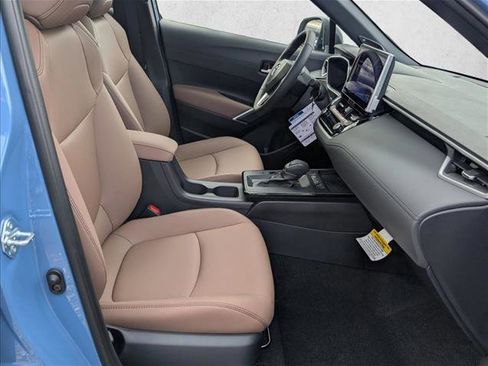 New 2026 Toyota Corolla Cross XLE image 7