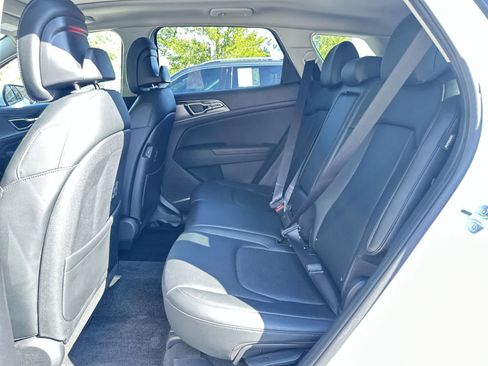 Used 2024 Kia Sportage SX FWD image 17