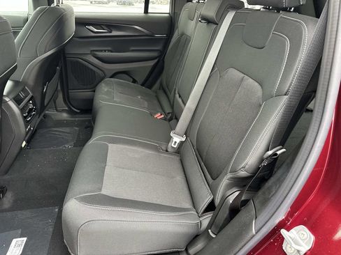 New 2026 Jeep Grand Cherokee Laredo X AWD/4WD image 9