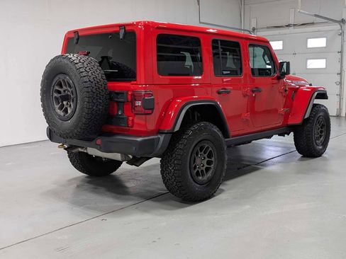 Used 2023 Jeep Wrangler Rubicon 392 w/ Xtreme Recon 35" Tire Package image 7