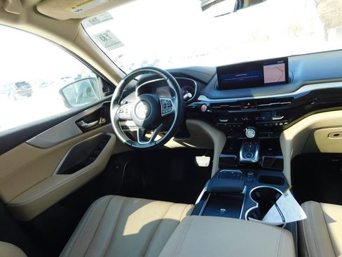 Used 2023 Acura MDX Technology image 3
