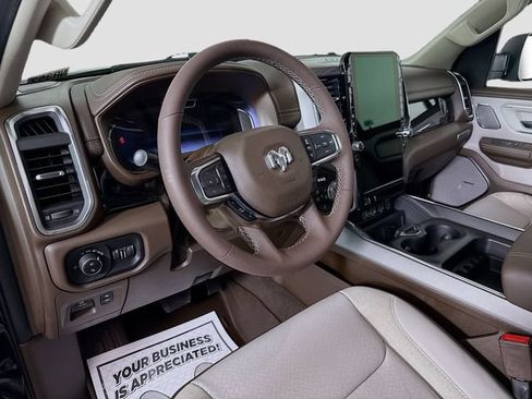 New 2026 RAM 1500 Laramie AWD/4WD image 9