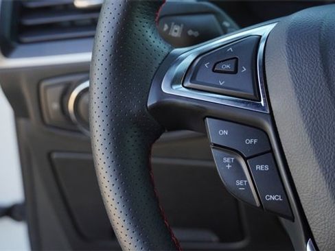 Used 2023 Ford Edge ST-Line image 29