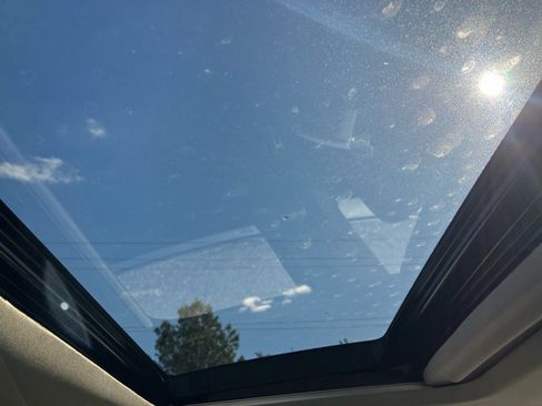 Certified 2025 Honda Accord SE image 25