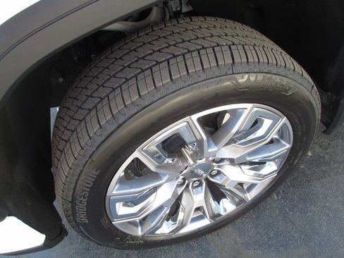 Used 2023 GMC Sierra 1500 Denali w/ Denali Reserve Package image 11