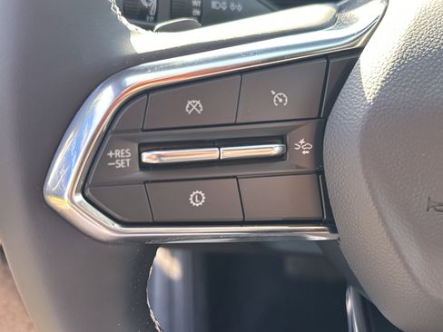 New 2026 Chevrolet Equinox EV LT image 19