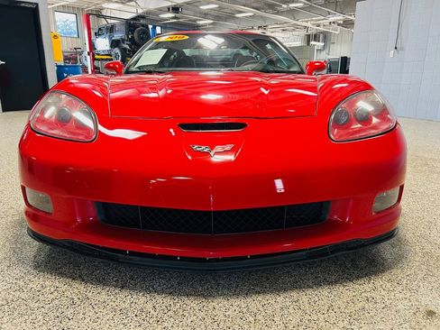 Used 2009 Chevrolet Corvette Z06 RWD image 2